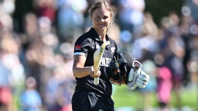 Women's World Cup: Bates century, Rowe five-fer help New Zealand thrash Pakistan by 71 runs | Women's World Cup: Bates century, Rowe five-fer help New Zealand thrash Pakistan by 71 runs