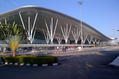 Passengers from UK to be tested at arrival at K'taka airports | Passengers from UK to be tested at arrival at K'taka airports Passengers from UK to be tested at arrival at K'taka airports | Passengers from UK to be tested at arrival at K'taka airports