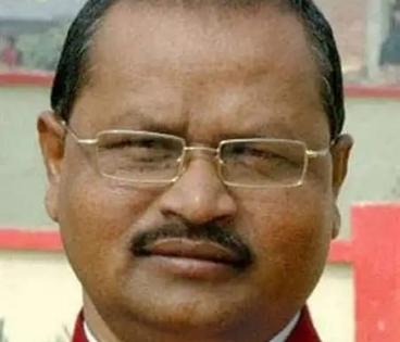 People are drinking spurious liquor in Bihar to die, says JD(U) leader | People are drinking spurious liquor in Bihar to die, says JD(U) leader People are drinking spurious liquor in Bihar to die, says JD(U) leader | People are drinking spurious liquor in Bihar to die, says JD(U) leader