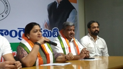 Govt fleecing people by raising fuel prices: Congress | Govt fleecing people by raising fuel prices: Congress Govt fleecing people by raising fuel prices: Congress | Govt fleecing people by raising fuel prices: Congress