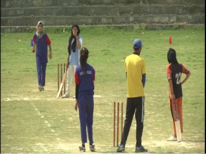 First-ever girls' tennis ball cricket tournament held in Budgam | First-ever girls' tennis ball cricket tournament held in Budgam