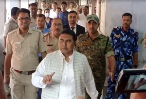 Driver of killer truck remains absconding in Sandeshkhali witness accident case | Driver of killer truck remains absconding in Sandeshkhali witness accident case