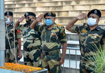 56 BSF officials awarded with Police Medals on I-Day eve | 56 BSF officials awarded with Police Medals on I-Day eve