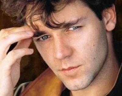 When Russell Crowe broke both his legs filming 'Robin Hood' and didn't know it | When Russell Crowe broke both his legs filming 'Robin Hood' and didn't know it When Russell Crowe broke both his legs filming 'Robin Hood' and didn't know it | When Russell Crowe broke both his legs filming 'Robin Hood' and didn't know it