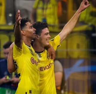 Dortmund beat Copenhagen in UEFA Champions League group stage | Dortmund beat Copenhagen in UEFA Champions League group stage