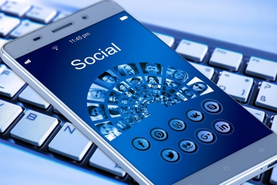 Mobile Internet services restored in Kashmir (Lead) | Mobile Internet services restored in Kashmir (Lead) Mobile Internet services restored in Kashmir (Lead) | Mobile Internet services restored in Kashmir (Lead)