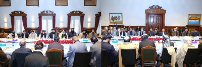 Pak NSA meets Taliban officials in Kabul | Pak NSA meets Taliban officials in Kabul