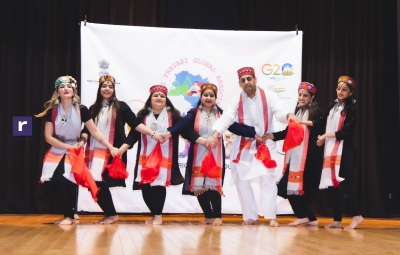 Himachali handloom, folk dance showcased in Ottawa | Himachali handloom, folk dance showcased in Ottawa