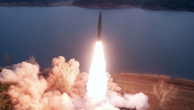 N.Korea fires missile ahead of S.Korea-Japan summit | N.Korea fires missile ahead of S.Korea-Japan summit