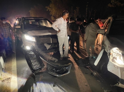 Telangana minister escapes unhurt in accident | Telangana minister escapes unhurt in accident