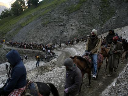 7,900 perform Amaranth Yatra, another batch of 4,903 leaves Jammu for Kashmir | 7,900 perform Amaranth Yatra, another batch of 4,903 leaves Jammu for Kashmir