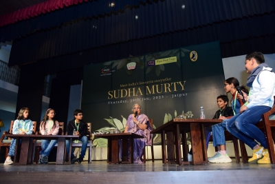 I love watching Hindi films, they teach you to be in sync with imagination: Sudha Murty | I love watching Hindi films, they teach you to be in sync with imagination: Sudha Murty