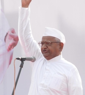 Scathing snub of Delhi BJP chief by Anna Hazare | Scathing snub of Delhi BJP chief by Anna Hazare