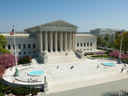 US Supreme Court strikes down race-based affirmative action in college admissions | US Supreme Court strikes down race-based affirmative action in college admissions