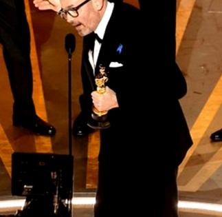 Oscars 2023: 'All Quiet on the Western Front' takes home trophy for Best International Feature Film | Oscars 2023: 'All Quiet on the Western Front' takes home trophy for Best International Feature Film Oscars 2023: 'All Quiet on the Western Front' takes home trophy for Best International Feature Film | Oscars 2023: 'All Quiet on the Western Front' takes home trophy for Best International Feature Film