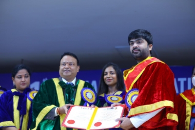 TN varsity confers honorary doctorate on Simbu | TN varsity confers honorary doctorate on Simbu