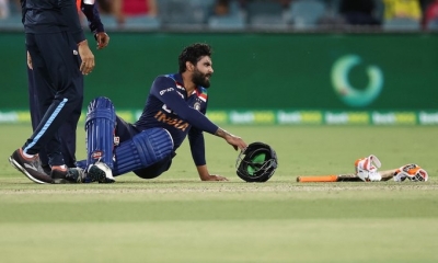 1st T20I: Chahal brought in as concussion substitute for Jadeja, Langer unhappy | 1st T20I: Chahal brought in as concussion substitute for Jadeja, Langer unhappy