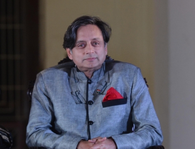 I am a cricket tragic: Shashi Tharoor tells Sunil Chhetri | I am a cricket tragic: Shashi Tharoor tells Sunil Chhetri