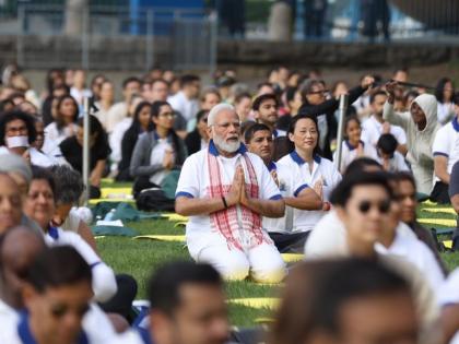 Modi hits out at commercialisation of yoga, welcomes scientific research | Modi hits out at commercialisation of yoga, welcomes scientific research