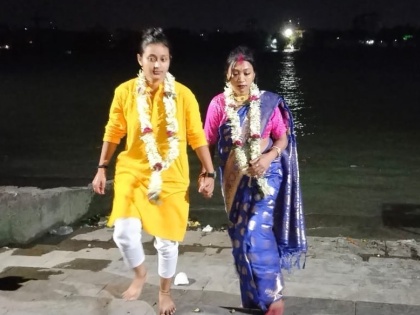 Kolkata: Same-sex couple exchange vows in traditional ceremony | Kolkata: Same-sex couple exchange vows in traditional ceremony