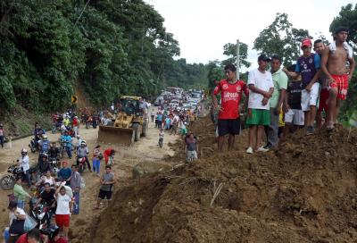Death toll rises to 43 in Ecuador landslide | Death toll rises to 43 in Ecuador landslide