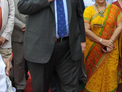 Wounds of inter-generational trauma need healing, says Justice S.K. Kaul in Article 370 verdict | Wounds of inter-generational trauma need healing, says Justice S.K. Kaul in Article 370 verdict Wounds of inter-generational trauma need healing, says Justice S.K. Kaul in Article 370 verdict | Wounds of inter-generational trauma need healing, says Justice S.K. Kaul in Article 370 verdict