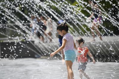 Record-breaking heat hits US Pacific Northwest | Record-breaking heat hits US Pacific Northwest