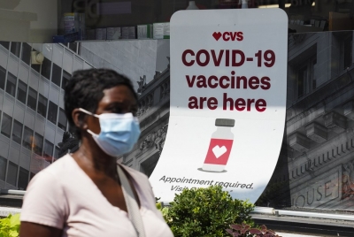 US Covid-19 vaccination strategy draws mixed reactions | US Covid-19 vaccination strategy draws mixed reactions