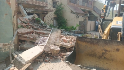 Houses of Mukhtar Ansari's supporters razed in UP's Banda | Houses of Mukhtar Ansari's supporters razed in UP's Banda