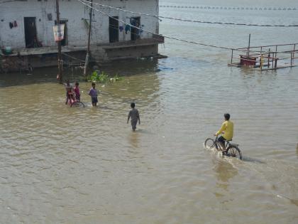 UP rivers begin to rise after heavy rainfall | UP rivers begin to rise after heavy rainfall UP rivers begin to rise after heavy rainfall | UP rivers begin to rise after heavy rainfall
