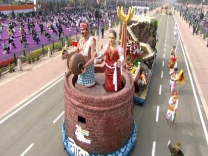 Goa tableau showcases symbols of the state's heritage at the 73rd Republic Day parade | Goa tableau showcases symbols of the state's heritage at the 73rd Republic Day parade