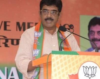 Use a Godrej lock to keep your candidates safe: Goa BJP prez to rival party | Use a Godrej lock to keep your candidates safe: Goa BJP prez to rival party