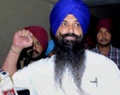 'Sensitive issue', SC declines to commute Balwant Singh Rajoana's death penalty | 'Sensitive issue', SC declines to commute Balwant Singh Rajoana's death penalty