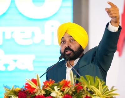 36 school principals to visit Singapore for skill development: Punjab CM | 36 school principals to visit Singapore for skill development: Punjab CM