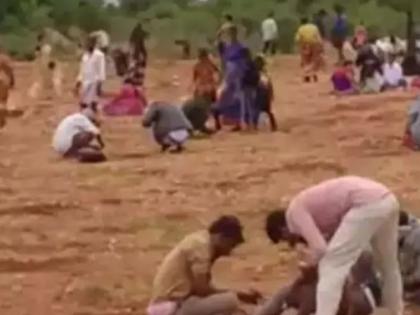 People throng Andhra village for diamond hunting | People throng Andhra village for diamond hunting People throng Andhra village for diamond hunting | People throng Andhra village for diamond hunting