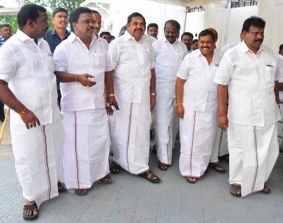 AIADMK to organise protest on Feb 9 against DMK leader's 'derogatory' remarks on MGR | AIADMK to organise protest on Feb 9 against DMK leader's 'derogatory' remarks on MGR
