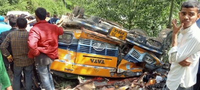 12 people, including six women, killed in Himachal accident | 12 people, including six women, killed in Himachal accident