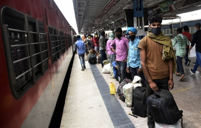 Rlws red faced as Gorakhpur-bound train reaches Rourkela | Rlws red faced as Gorakhpur-bound train reaches Rourkela