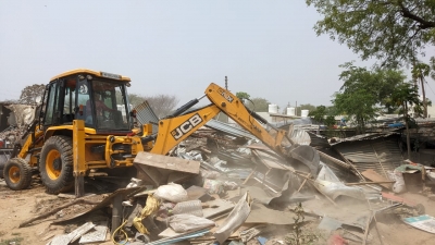 Gurugram: 12K illegal shanties razed during 3-day demolition drive | Gurugram: 12K illegal shanties razed during 3-day demolition drive