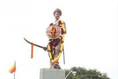 27 held in Karnataka for vandalizing freedom fighter's statue | 27 held in Karnataka for vandalizing freedom fighter's statue