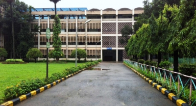 IIT-Bombay starts shutdown over COVID-19 | IIT-Bombay starts shutdown over COVID-19 IIT-Bombay starts shutdown over COVID-19 | IIT-Bombay starts shutdown over COVID-19