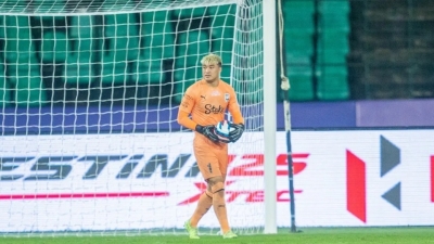 ISL: We push each other to our limits, reveals Mumbai City FC goalkeeper Phurba Lachenpa | ISL: We push each other to our limits, reveals Mumbai City FC goalkeeper Phurba Lachenpa