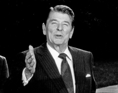 Ronald Reagan statue unveiled in Berlin | Ronald Reagan statue unveiled in Berlin