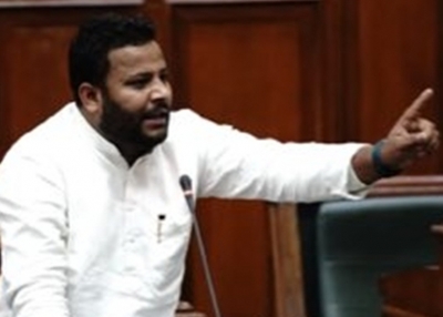 AAP accuses BJP legislator of thrashing sanitation worker | AAP accuses BJP legislator of thrashing sanitation worker