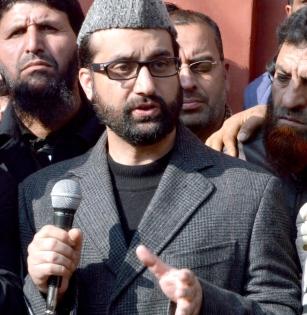 Mirwaiz Umar Farooq placed under house arrest in Srinagar | Mirwaiz Umar Farooq placed under house arrest in Srinagar
