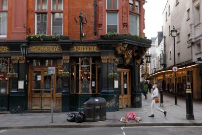Up to 15,000 UK pubs may never reopen: Report | Up to 15,000 UK pubs may never reopen: Report