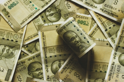 Income Tax Department raids 42 locations across India, recovers Rs 2.3 cr cash | Income Tax Department raids 42 locations across India, recovers Rs 2.3 cr cash