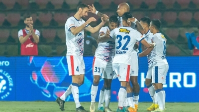 ISL 2022-23: Alan Costa's header seals full points for Bengaluru FC against NEUFC | ISL 2022-23: Alan Costa's header seals full points for Bengaluru FC against NEUFC