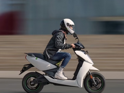 Ather announces new e-scooter '450S' with 3 kWh battery pack | Ather announces new e-scooter '450S' with 3 kWh battery pack