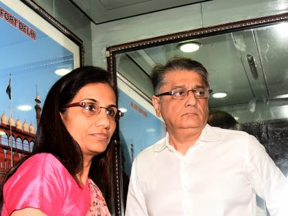 Videocon loan fraud: SC seeks reply of Chanda Kochhar, husband on CBI's plea | Videocon loan fraud: SC seeks reply of Chanda Kochhar, husband on CBI's plea Videocon loan fraud: SC seeks reply of Chanda Kochhar, husband on CBI's plea | Videocon loan fraud: SC seeks reply of Chanda Kochhar, husband on CBI's plea
